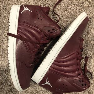 Classic High Top Jordan Nike’s Size 10 Maroon
